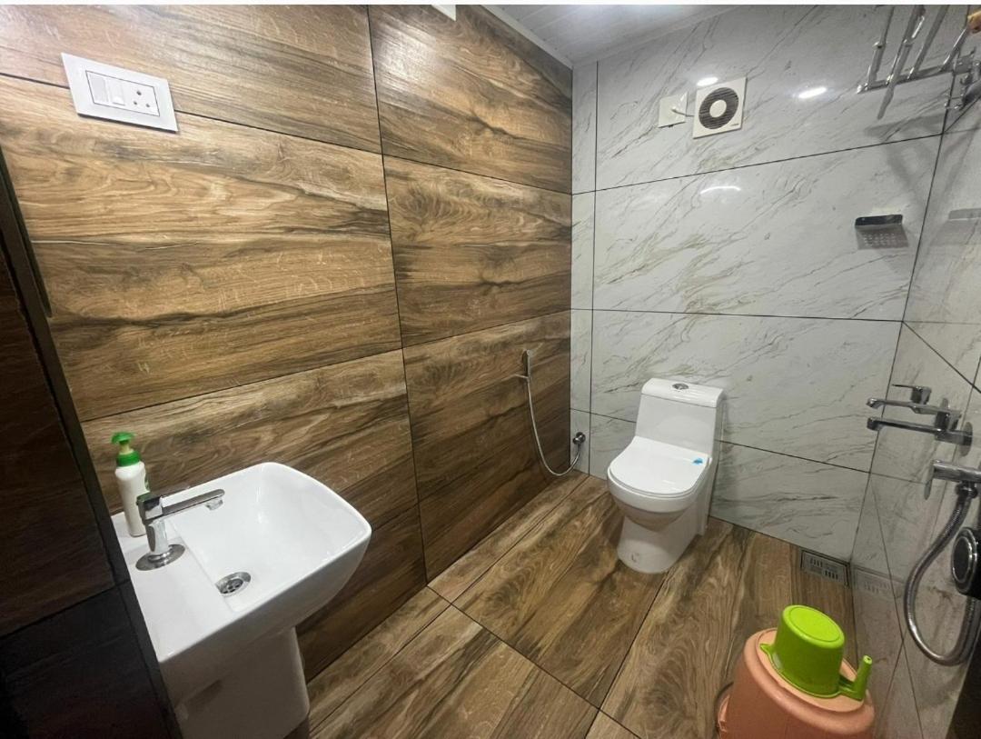 Vyshnavi Home Stay Thanniyam Dış mekan fotoğraf